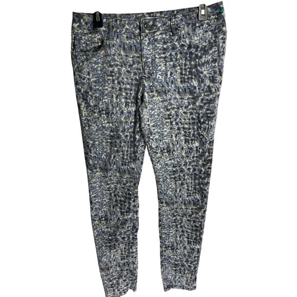 CAbi Skinny Jeans Size 8 Blue Camo Mid Rise Cotton Blend Whimsigoth Dark Romance - Picture 1 of 5